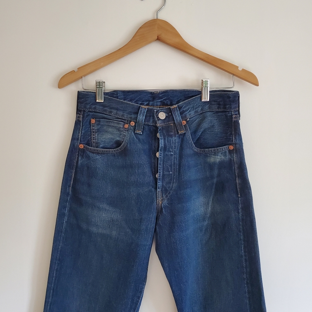 LEVIS | High Waisted Straight Leg Raw Hem Blue Denim Jeans (Size 26 / 27) - Picture 2 of 7